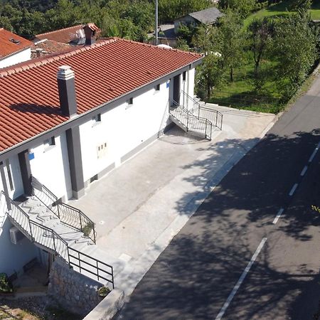 Apartments Ema Lovran Εξωτερικό φωτογραφία