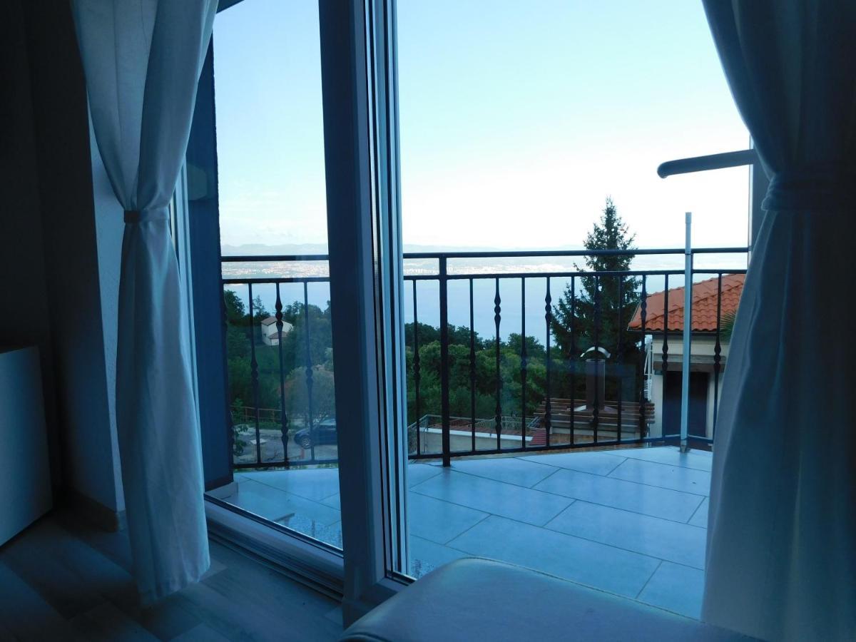 Apartments Ema Lovran Εξωτερικό φωτογραφία