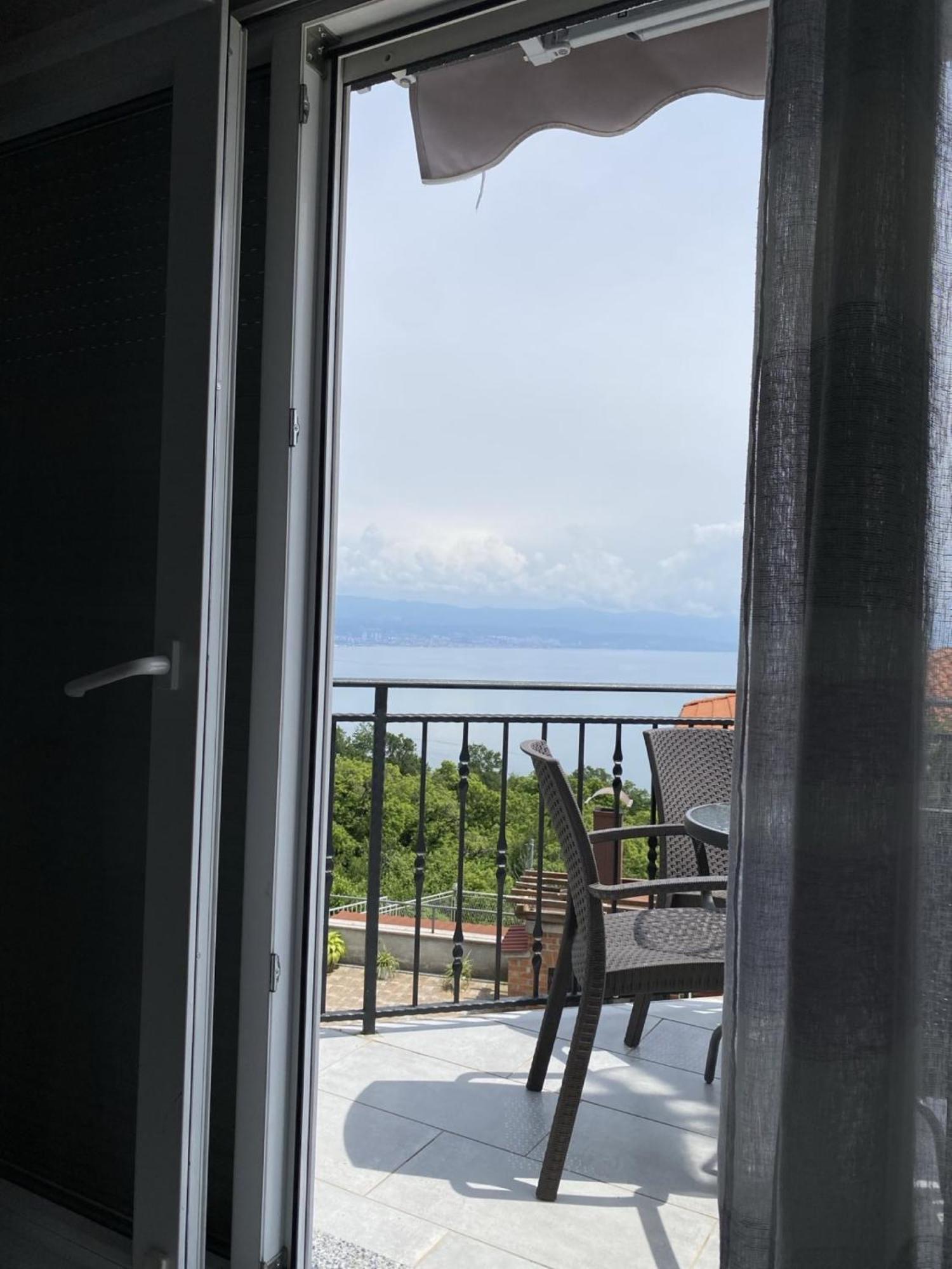 Apartments Ema Lovran Δωμάτιο φωτογραφία