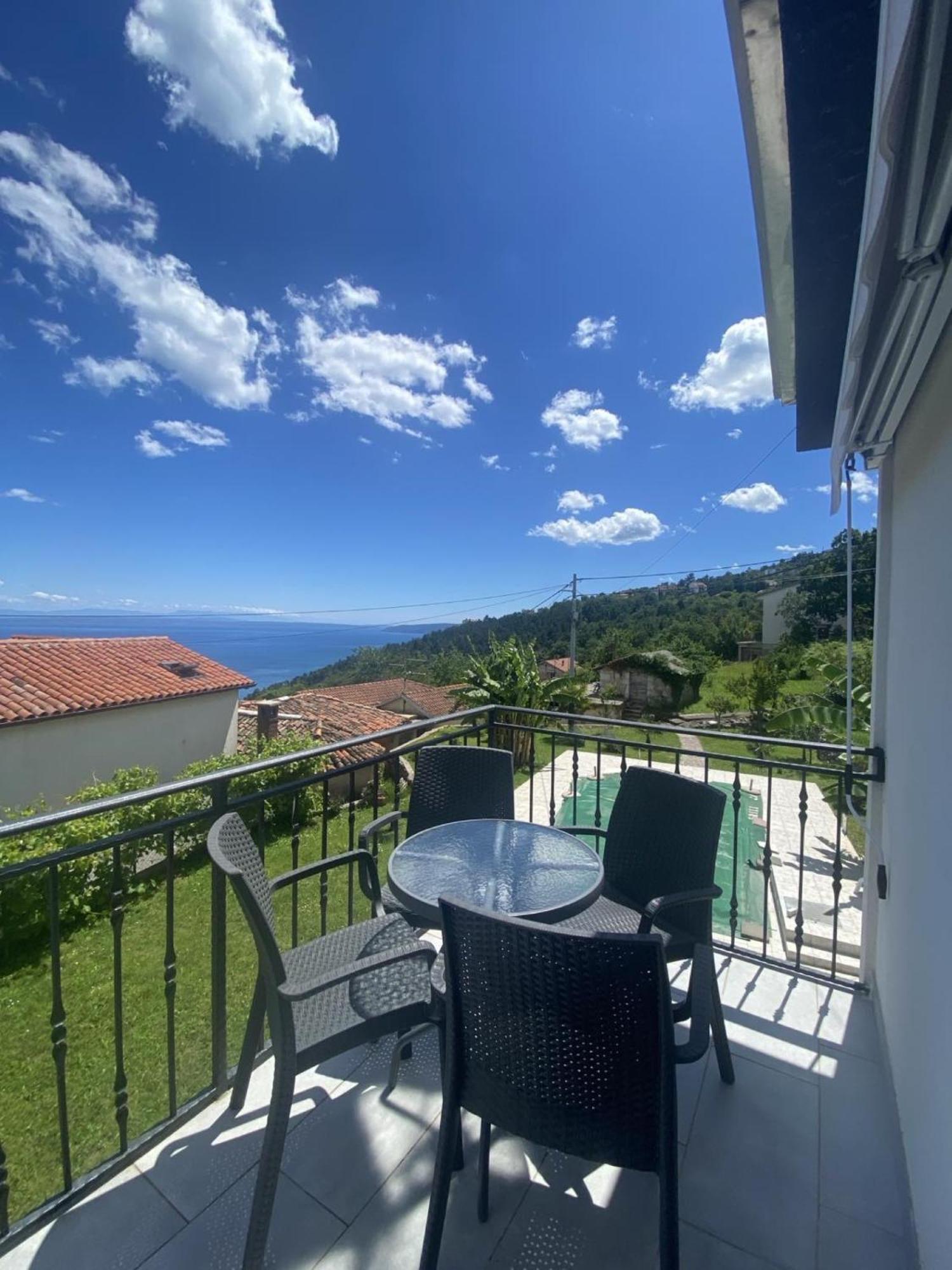 Apartments Ema Lovran Δωμάτιο φωτογραφία